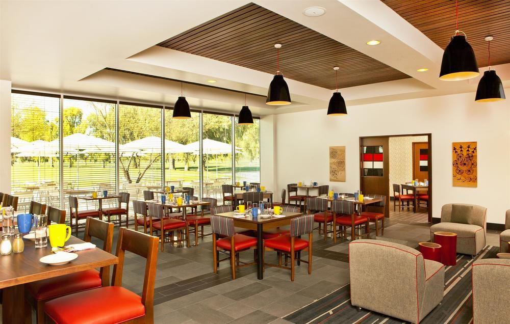 Four Points By Sheraton At Phoenix Mesa Gateway Airport Eksteriør billede