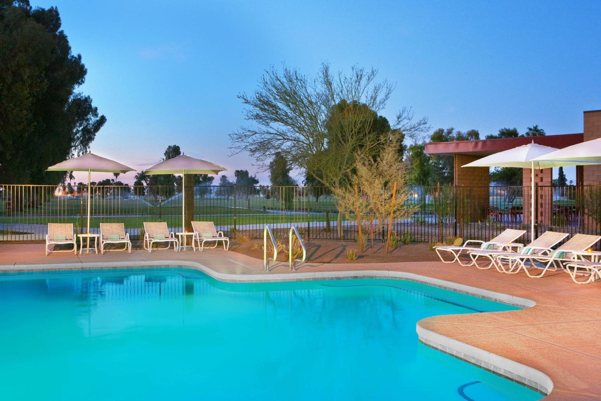 Four Points By Sheraton At Phoenix Mesa Gateway Airport Eksteriør billede