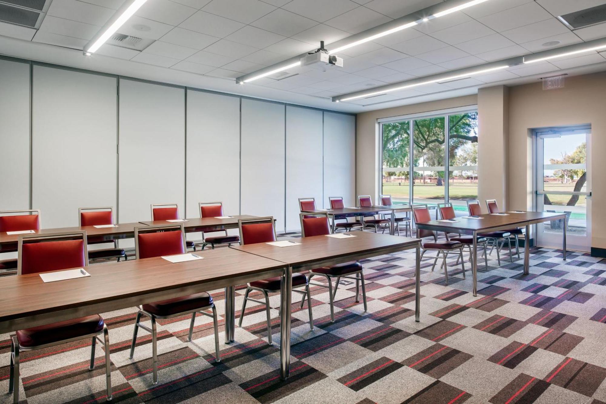 Four Points By Sheraton At Phoenix Mesa Gateway Airport Eksteriør billede